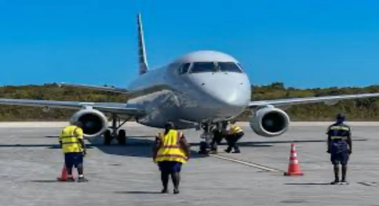 Aircraft on the apron at an Eleuthera airport